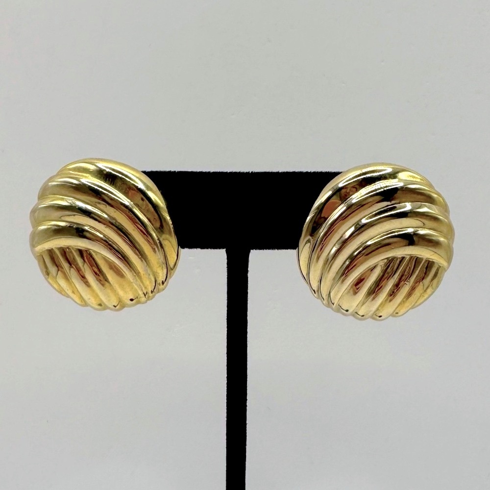 VINTAGE Gold-Tone Ribbed Dome Earrings